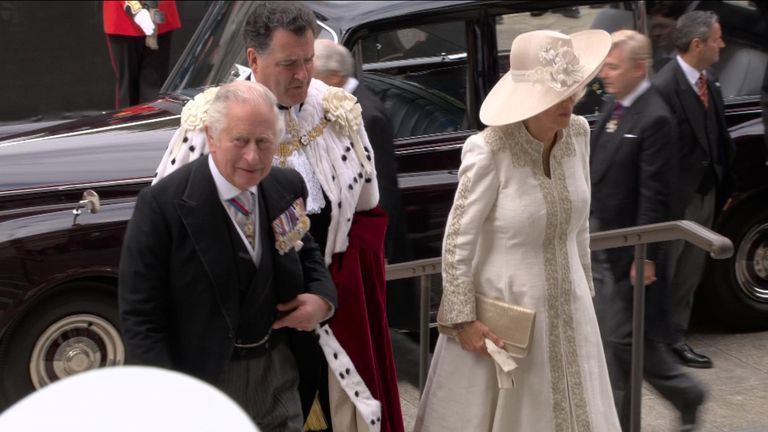 Arrivée du Prince Charles et de Camilla