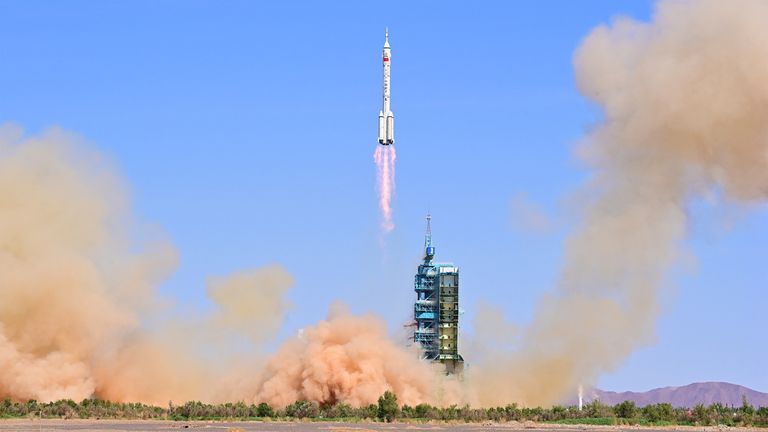 The Long March-2F carrier rocket, carrying the Shenzhou-14 spacecraft and three astronauts, takes off from Jiuquan Satellite Launch Center for a crewed mission to build China&#39;s space station, near Jiuquan, Gansu province, China June 5, 2022. cnsphoto via REUTERS ATTENTION EDITORS - THIS IMAGE WAS PROVIDED BY A THIRD PARTY. CHINA OUT.
