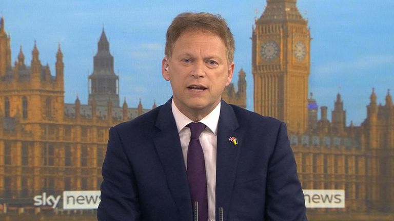 Grant Shapps says it will &#39;push on with reforms&#39; to rail working practices