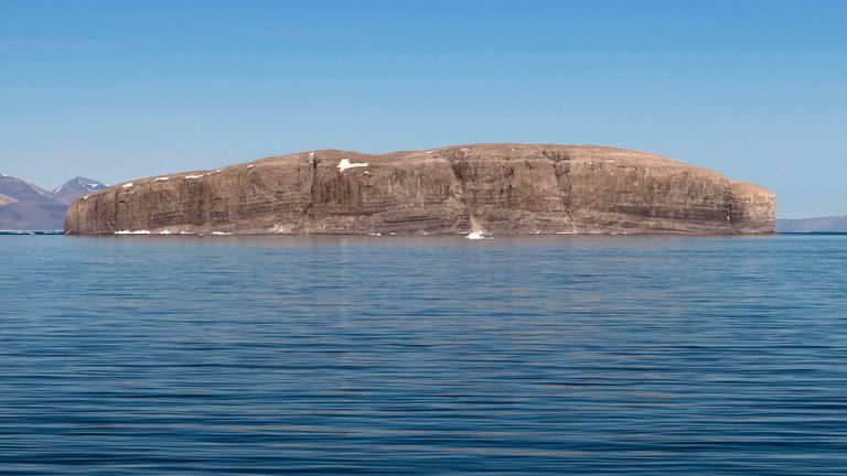 CWPF2N Hans Island, a tiny disputed island between Greenland and Canada, situated in the Kennedy Channel of Nares Strait.