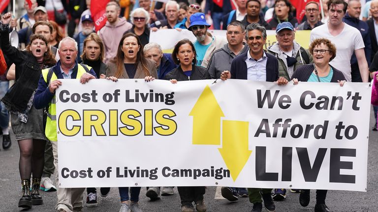 Sinn Fein leader Mary Lou McDonald (centre) takes part in a march in Dublin&#39;s city centre organised by the Cost of Living Coalition.
