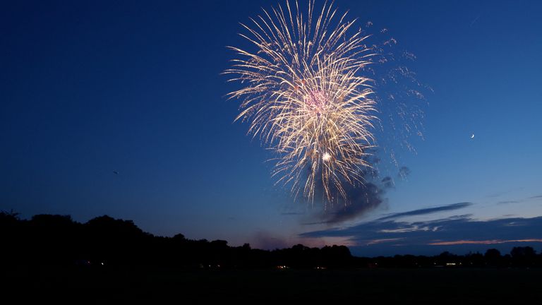 Fireworks explode above Windsor Castle during the lighting of the Principal Platinum Jubilee Beacon ceremony during the Queen&#39;s Platinum Jubilee celebrations in Windsor, Britain, June 2, 2022. REUTERS/Hannah McKay
