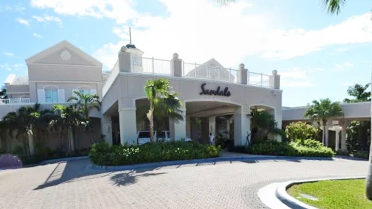 Complexe hôtelier Sandals aux Bahamas.  Photo : Google Street View