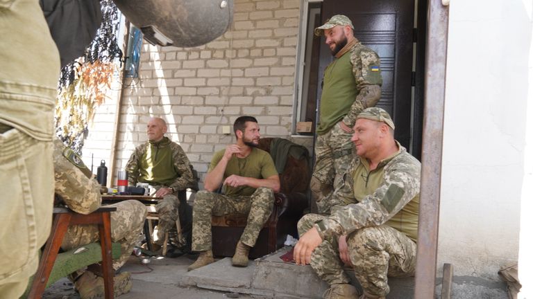 Una unidad de élite de la infantería de marina ucraniana ha visto al 80% de sus tropas muertas o heridas, dice un comandante.