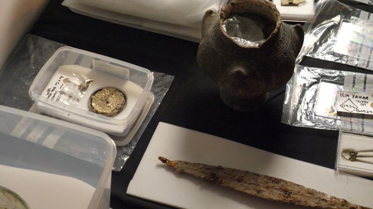 The items found are thought to date from the 5th and 6th century 