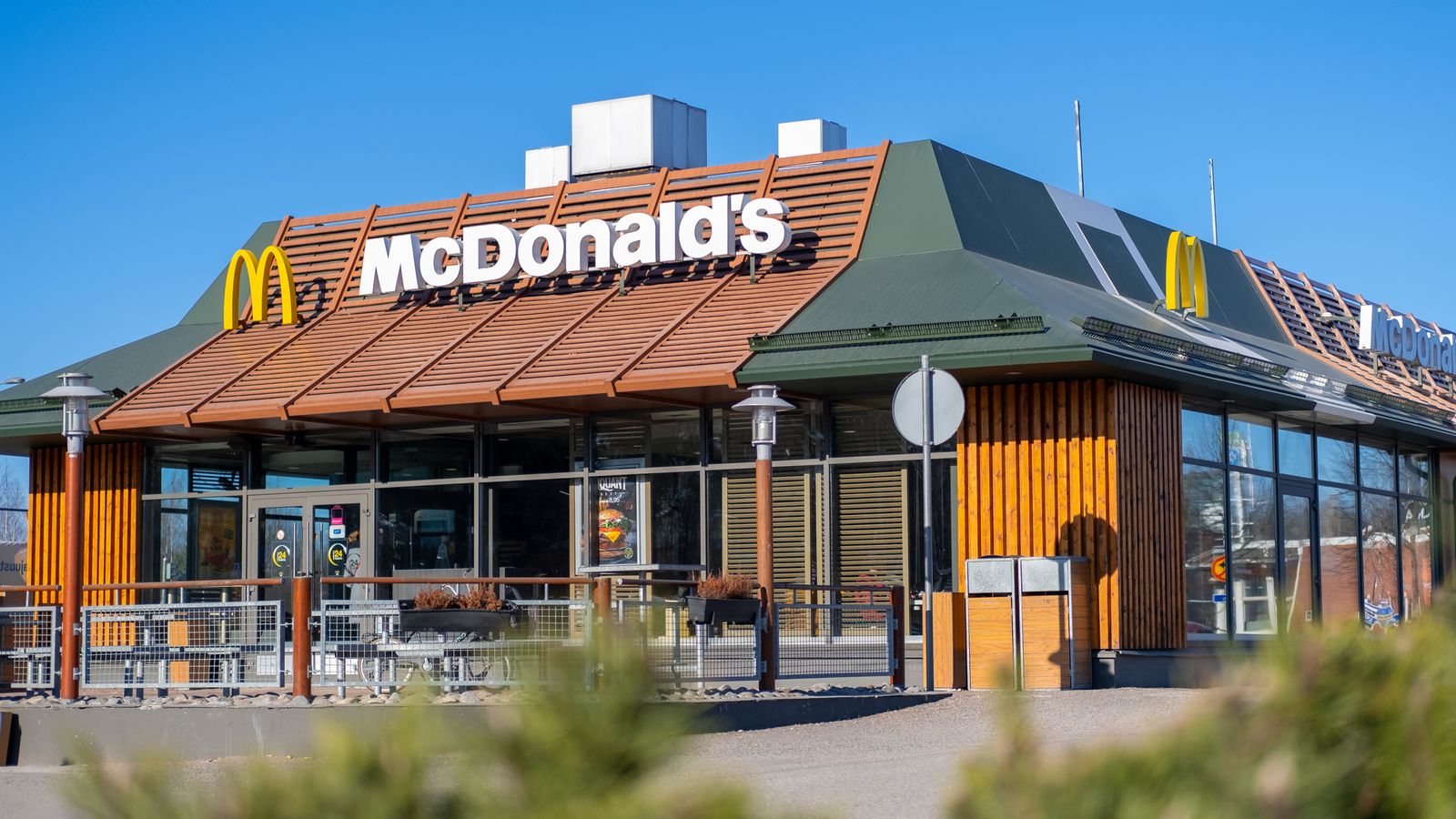 McDonald's signs legal agreement to better protect UK staff from sexual harassment