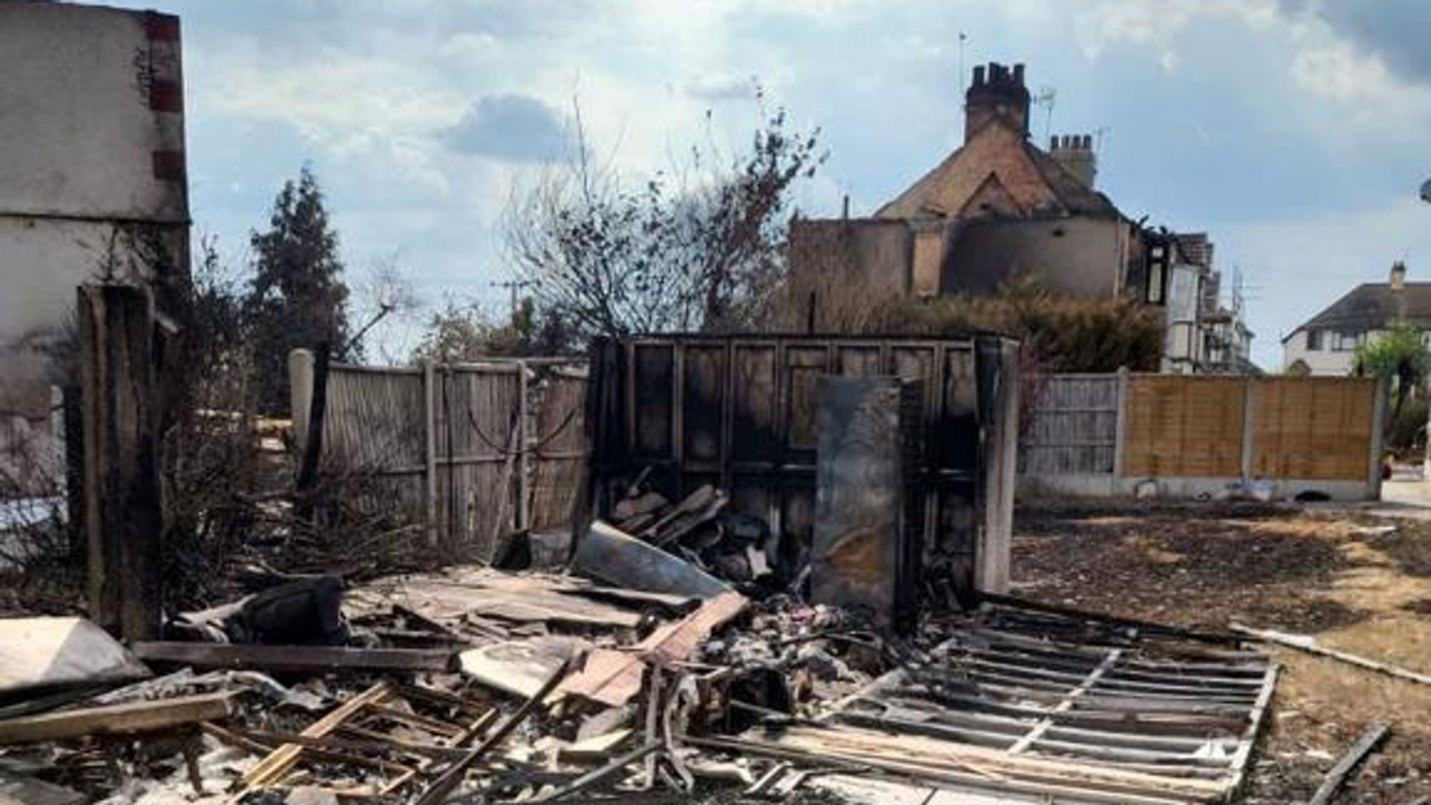 UK heatwave: Families left counting cost of 'devastating' house fires ...