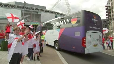 Germany arrive to boos at Wembley ahead of Euro 2022 final