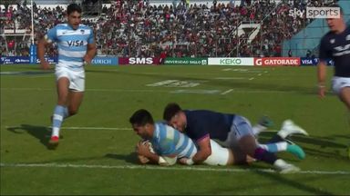 Was Argentina's opening try grounded?