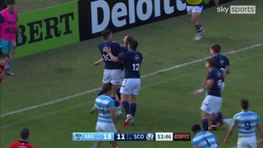 Hutchinson sneaks through for another Scottish try