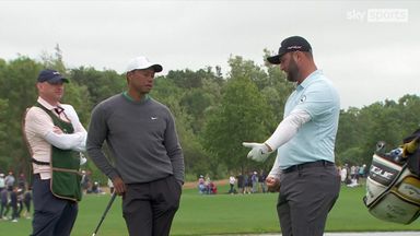 Tiger gets golf advice from Rahm!