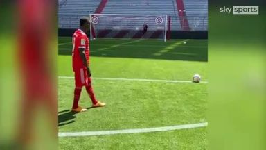 Mane calls out Gnabry after taking on Bayern target challenge!