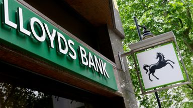 Lloyds axes mobile bank branches as lender shifts services online ...