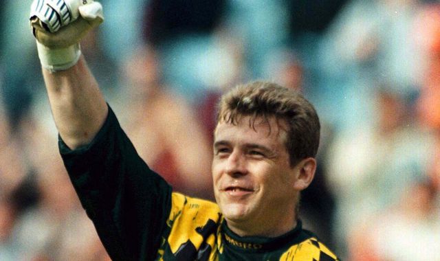 Andy Goram: Former Rangers and Scotland goalkeeper dies aged 58 - Vimarsana News