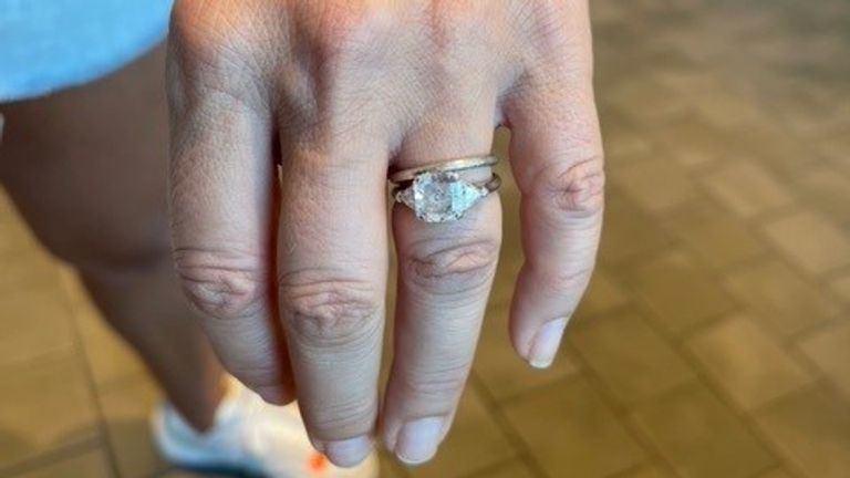 7 Reasons to Choose an Emerald Wedding Ring - News Belmont