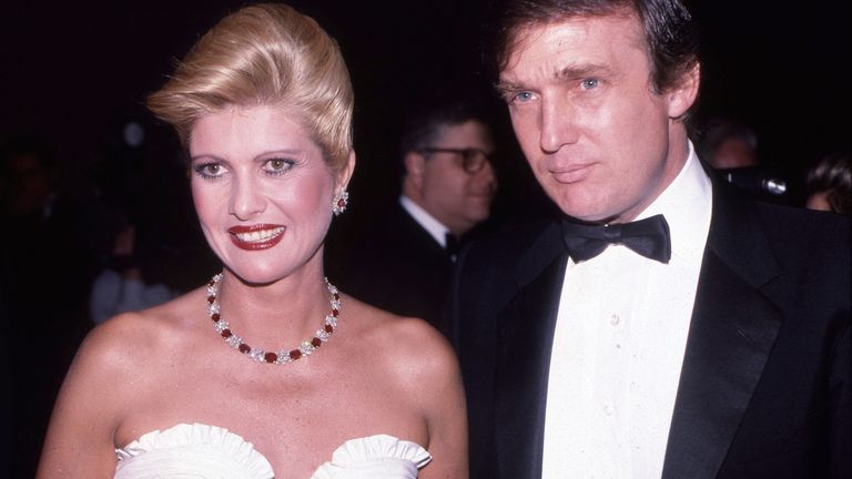 Donald Trump and Ivana Trump in 1992. Photo: AP