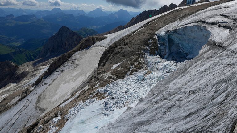 Rescuers find body parts after deadly avalanche on Italian glacier
