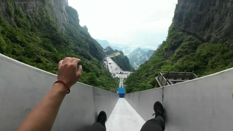 A parkour competition was held at the Tianmen Mountain, a famous scenic spot in Zhangjiajie City, central China&#39;s Hunan province.
