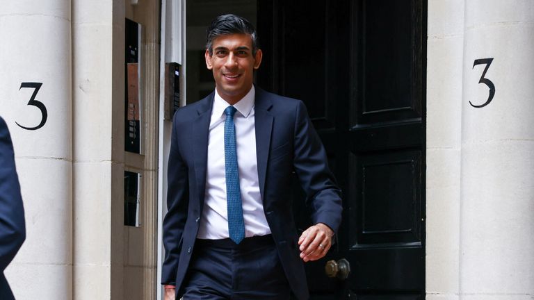 Conservative leadership candidate Rishi Sunak leaves an office building in London, Britain, July 20, 2022. REUTERS/Henry Nicholls
