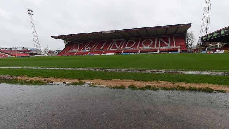 Soccer Football - League Two - Swindon Town v Scunthorpe United - The County Ground, Swindon, 