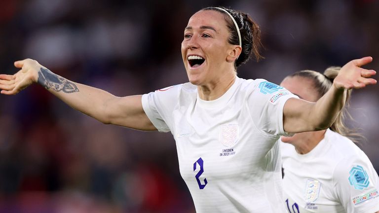 Lucy Bronze celebrates scoring England&#39;s second goal against Sweden in the Euro 2022 semi-final at Bramall Lane