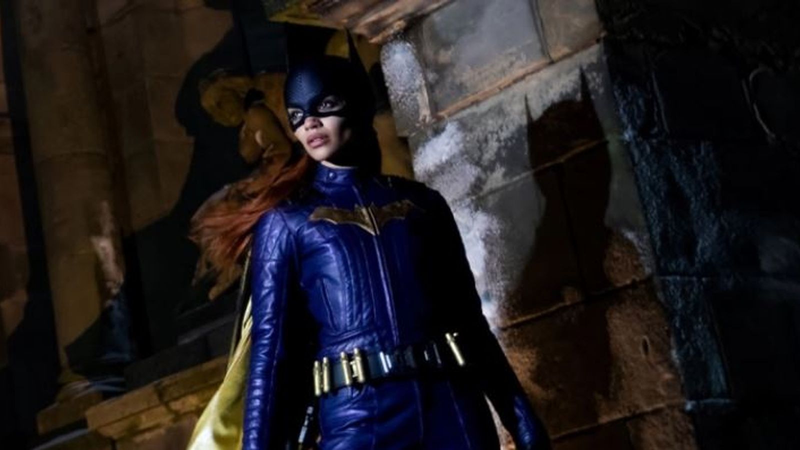 skynews-batgirl-dc-films_5853100.jpg?202