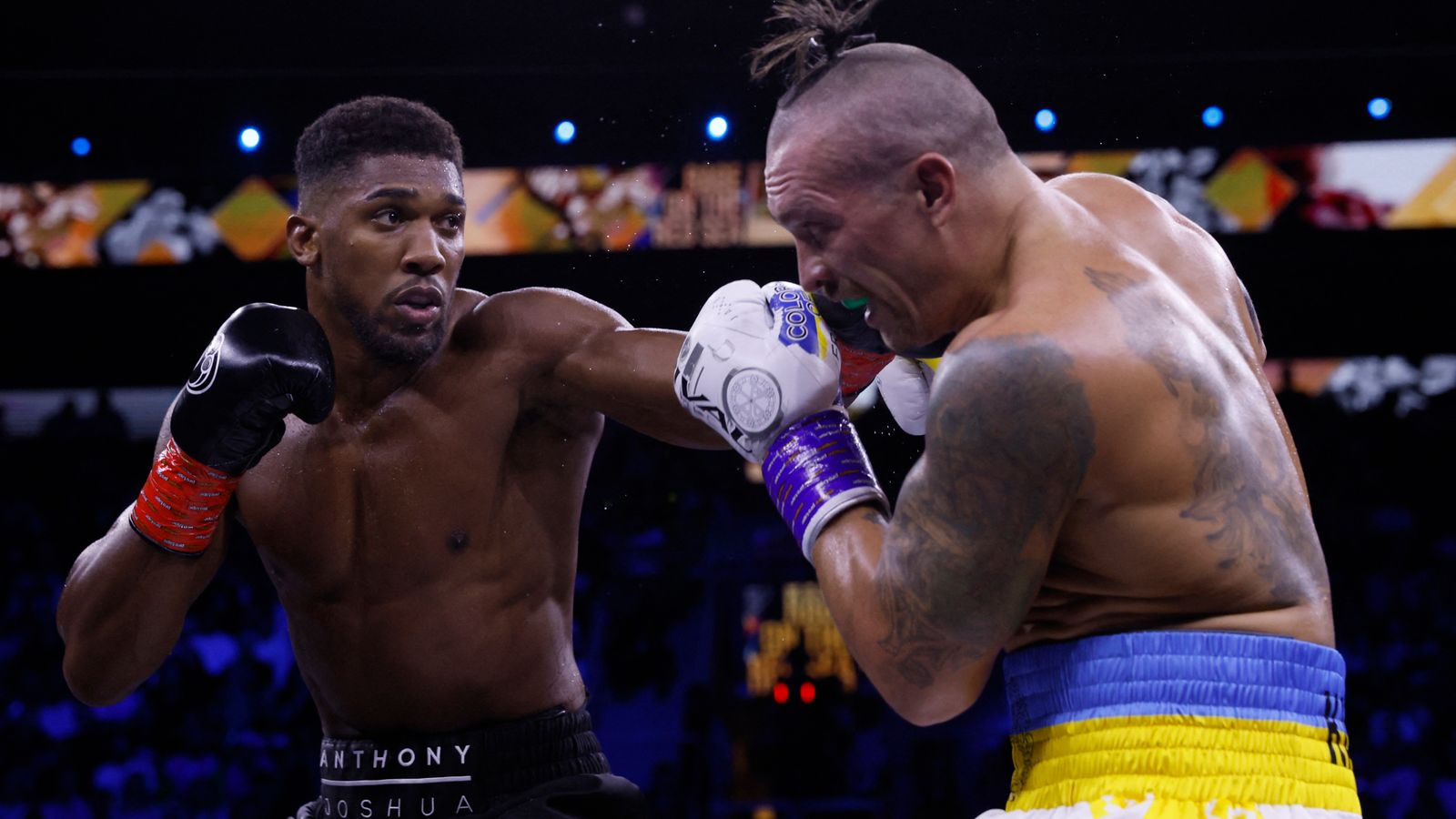 Usyk v Joshua: Boxing world reacts to AJ's 'out of character' outburst ...