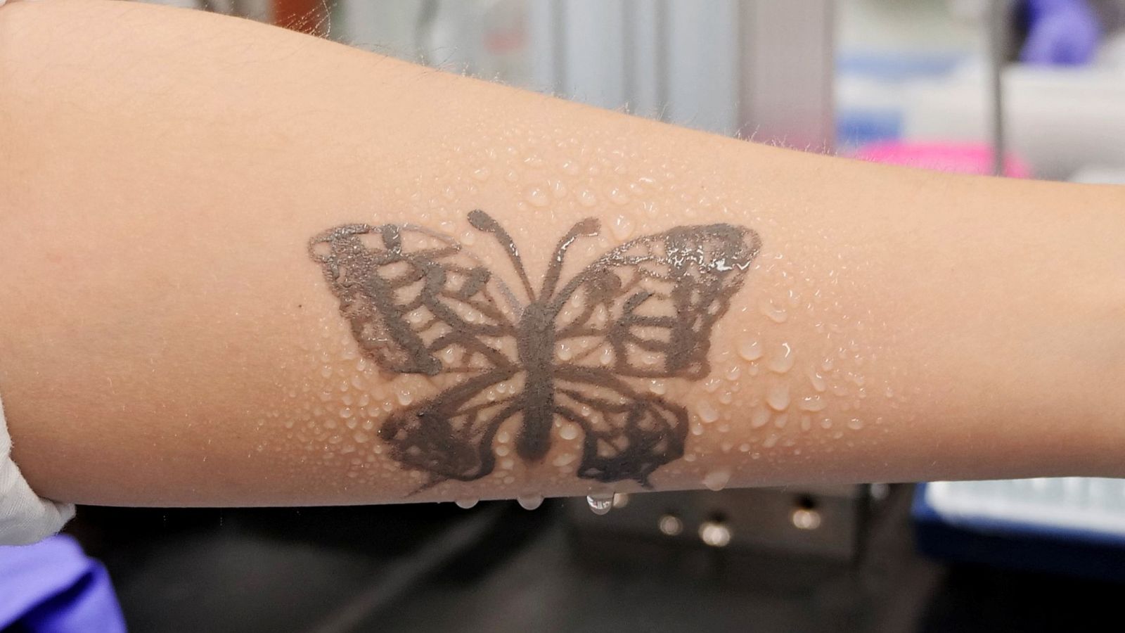 These Incredible Real Tattoos Change Colour as Biomarkers Like Glucose  Levels Shift : ScienceAlert