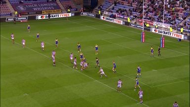 Field seals the win for Wigan Warriors