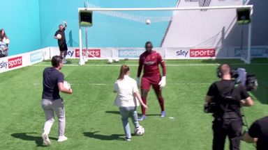 Top bins! | Keira Walsh takes on the ultimate finishing challenge