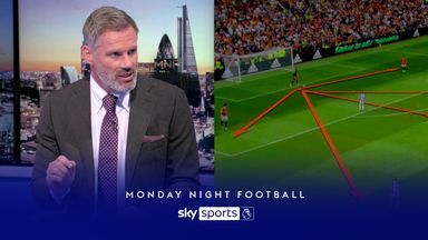 Carra's analysis: Should Man Utd play out from the back?