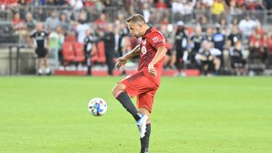 Criscito's stunning volley earns Toronto valuable draw