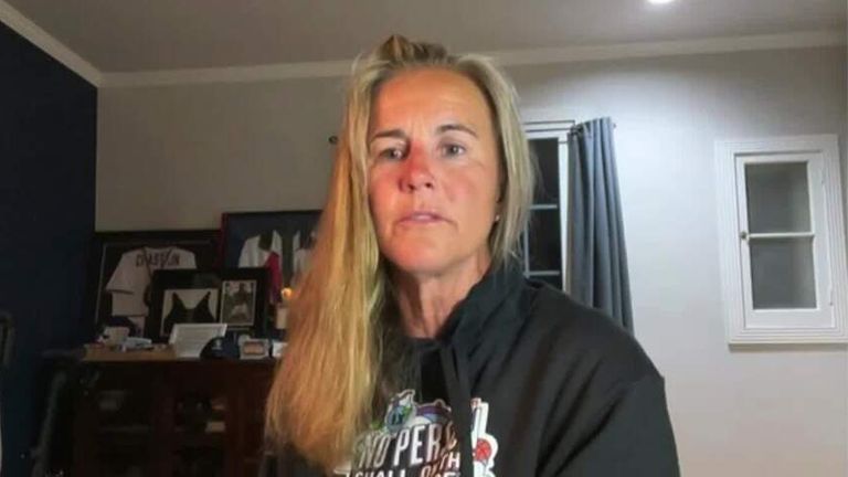 Soccer legend Brandi Chastain congratulates the Lionesses and tells them to &#39;stay grounded&#39;
