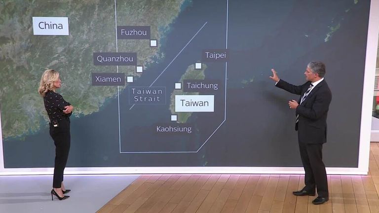 Taiwans Ministerpräsident hat China als „bösen Nachbarn von nebenan“ verurteilt, nachdem sein Militär mit Schießübungen auf der ganzen Insel begonnen hatte.  Hier erklärt Justin Crump, Chief Executive von Sibylline, die neuesten Entwicklungen.