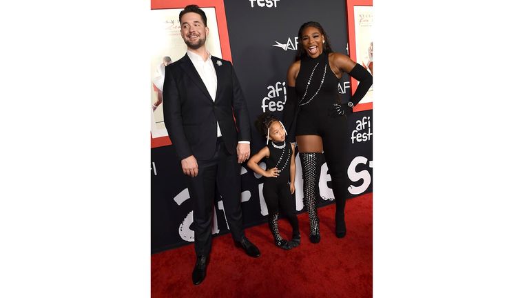  Alexis Ohanian, Olympia  and Serena Williams arrive at the premiere of King Richard
PIC:AP