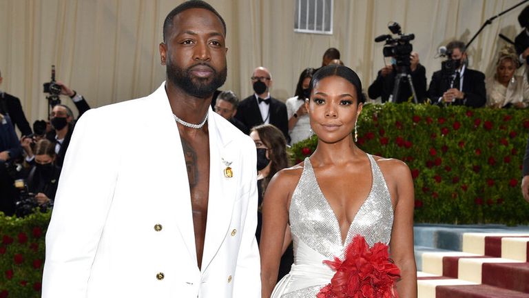 Dwyane Wade, left, and Gabrielle Union attend the Met Gala in 2022. (Photo by Evan Agostini/Invision/AP)


