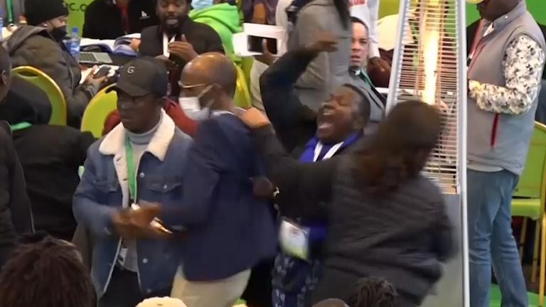 Scuffles break out at Kenya&#39;s election count centre