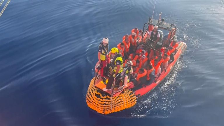 Hundreds of migrants rescued at Mediterranean