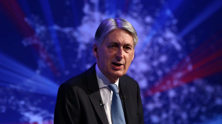  Phillip Hammond delivers a speech at the International Fintech Conference in London, Britain April 12, 2017