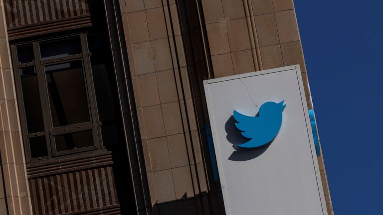 A Twitter logo is seen outside the company&#39;s headquarters in San Francisco, California, U.S., April 25, 2022. REUTERS/Carlos Barria
