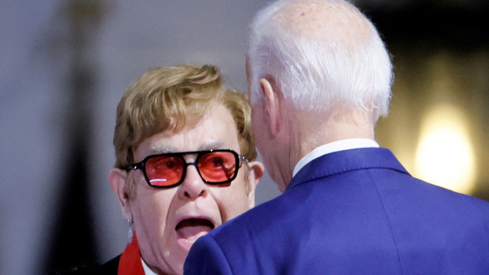 Sir Elton John Surprised By Medal After White House Performance Us News Sky News 2610