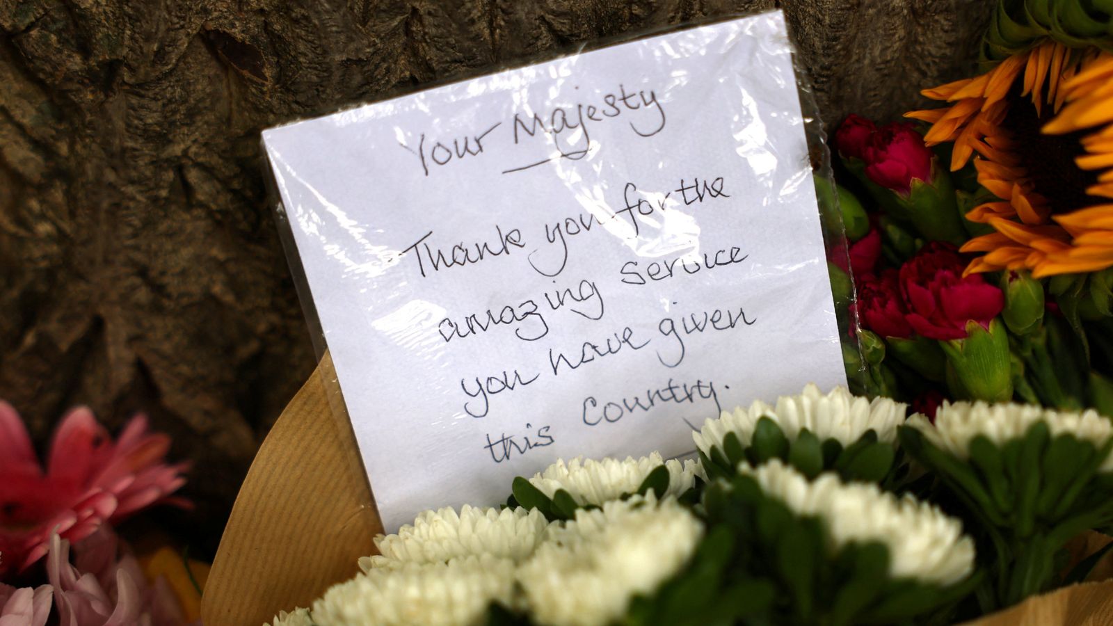 Tributes around the country | News UK Video News | Sky News