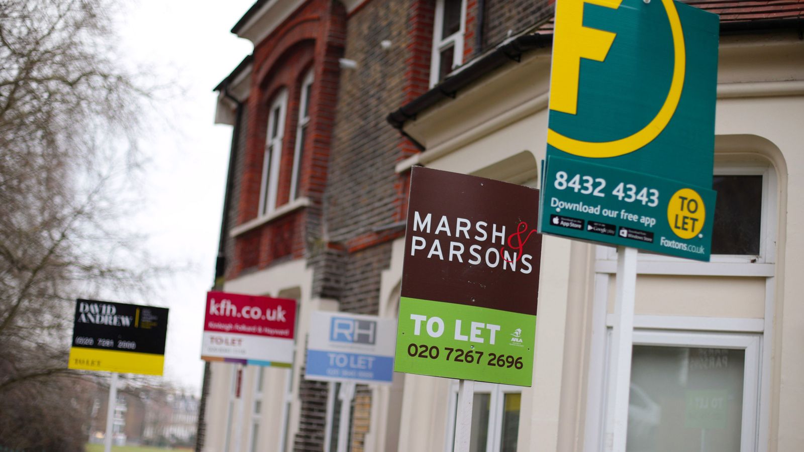 Nearly one million private renters in England under threat of eviction, new research finds