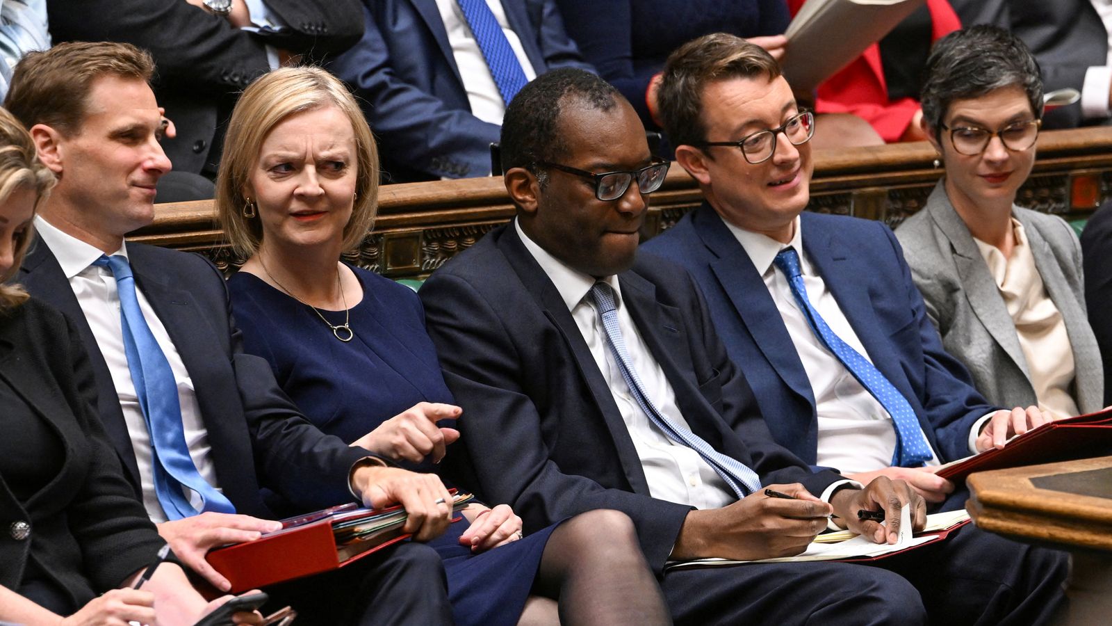 Truss and Kwarteng to meet fiscal watchdog today after MPs demand full economic forecast