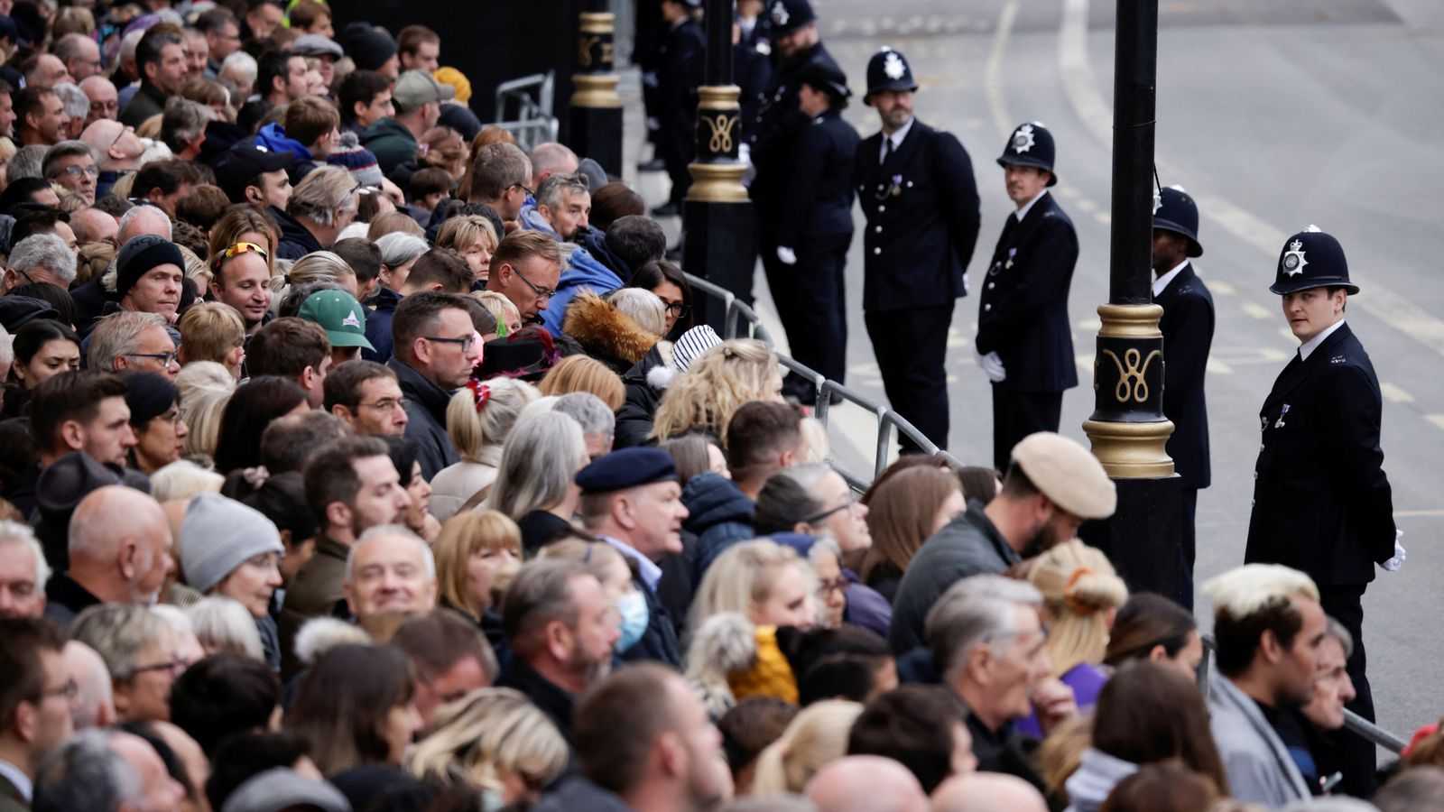 Tens Of Thousands In London And Windsor As World Says Goodbye To The   Skynews Police London Funeral 5904279 