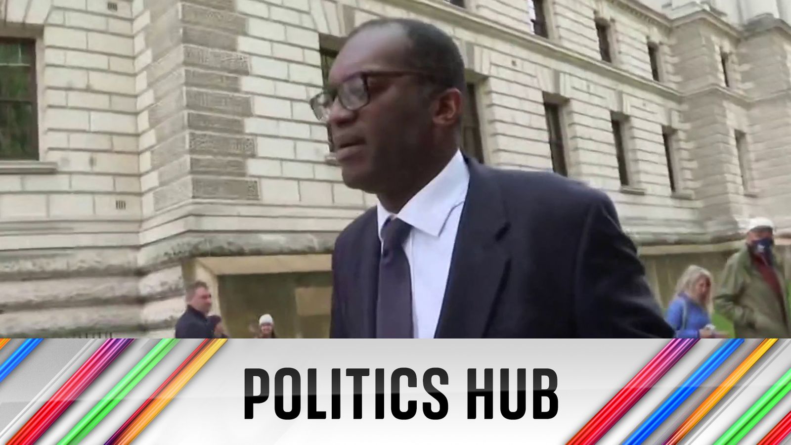 Politics live: New details of what Kwasi Kwarteng told concerned Tory MPs; Chancellor to meet banks later; Labour conference enters final day