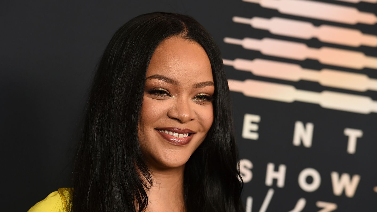 Rihanna to perform at Super Bowl halftime show