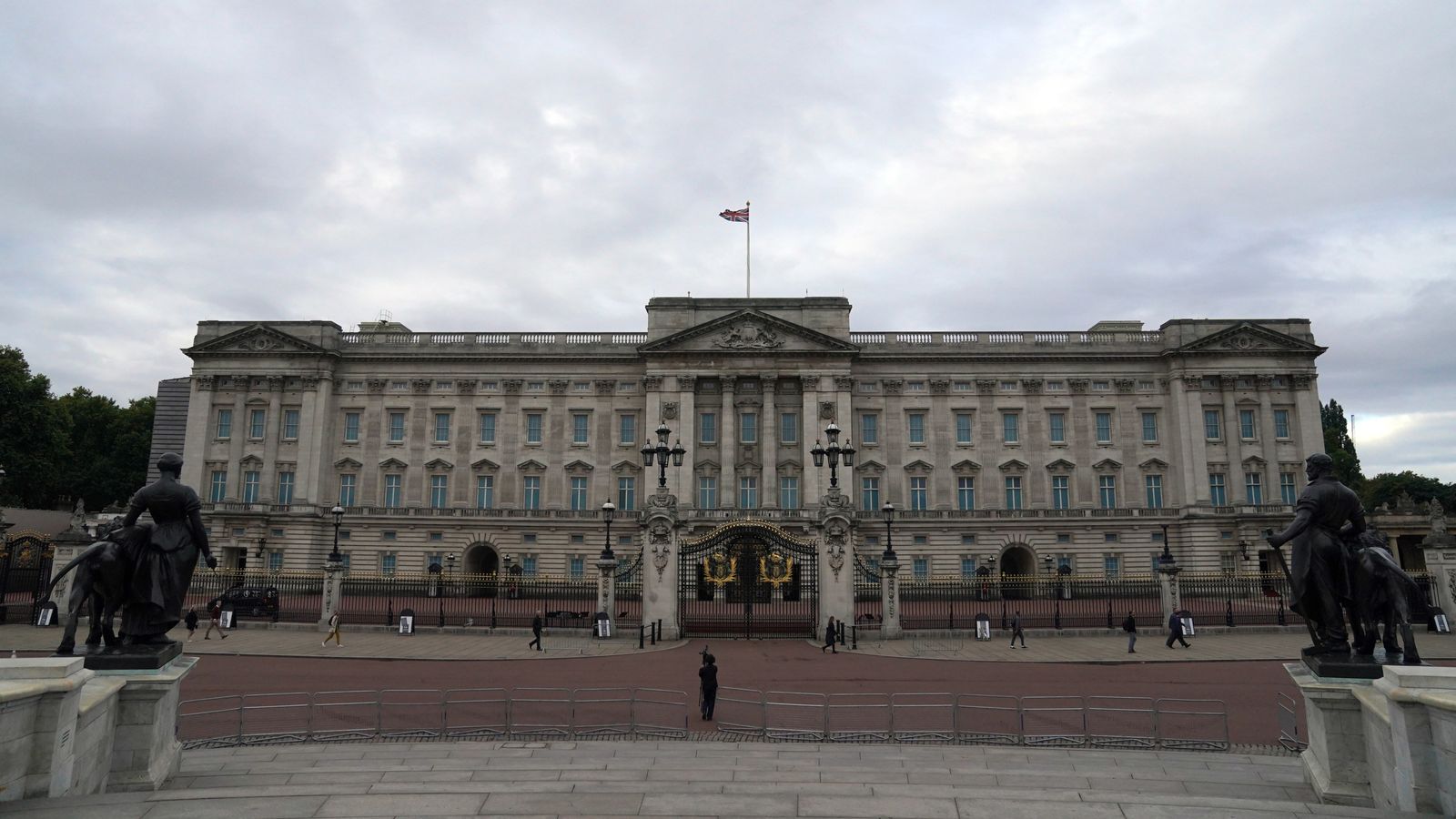 Buckingham Palace household member resigns over 'unacceptable' comments made at Queen Consort's reception