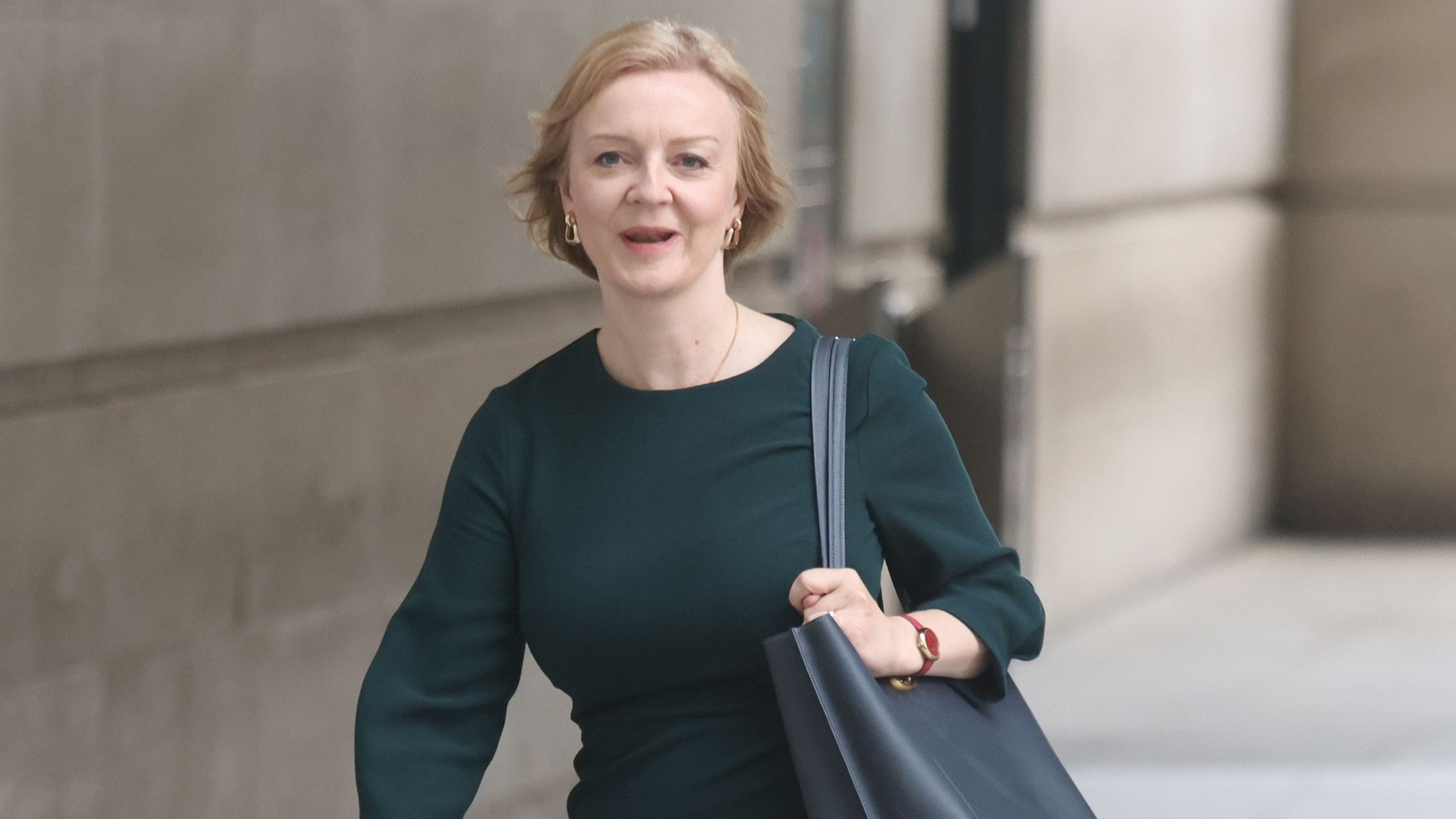 Liz Truss promises to set out plan for energy crisis within one week - but refuses to go into detail | Politics News | Sky News