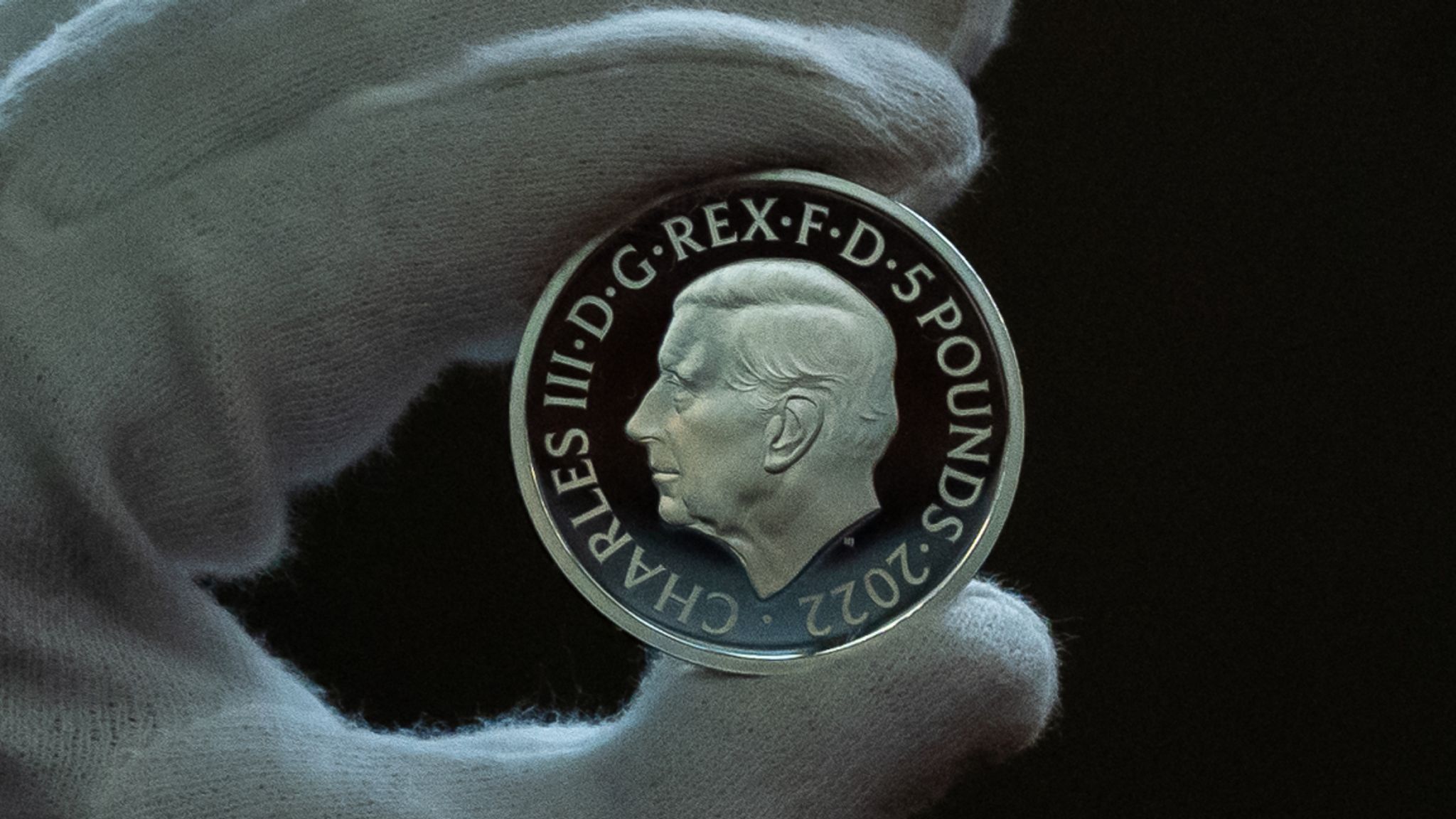 First Coins Featuring Portrait Of King Charles Revealed - And When They ...